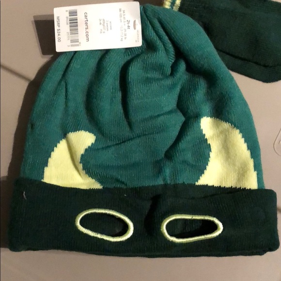 NWT Hat And Mittens - Picture 2 of 3